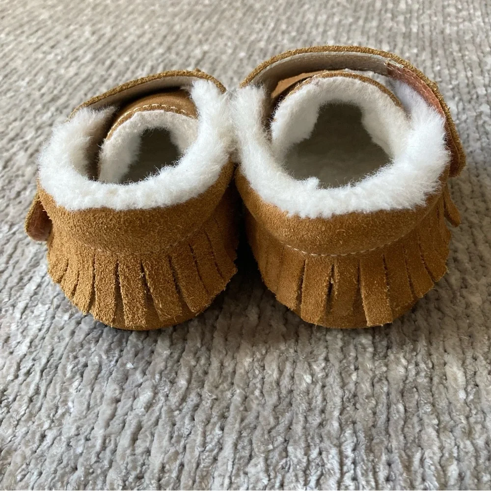 Jack & Lily Adorable Baby Moccasins‎ 24-30 months Faux Fur Lining